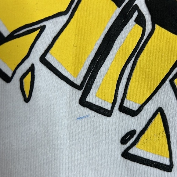 Chinatown Market Broken Glass Yellow Smiley Short sleeve T-shirt XL unisex tee - Picture 3 of 8